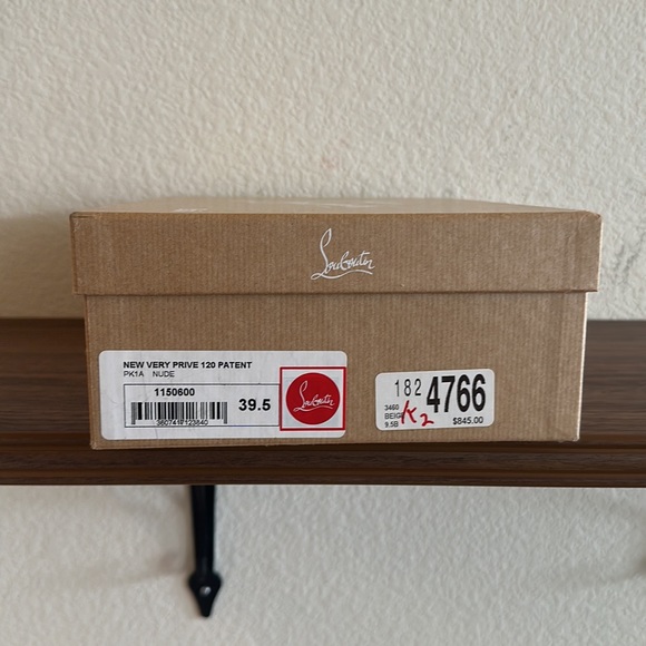 ❤️SOLD❤️Christian Louboutin Heels - Picture 13 of 13